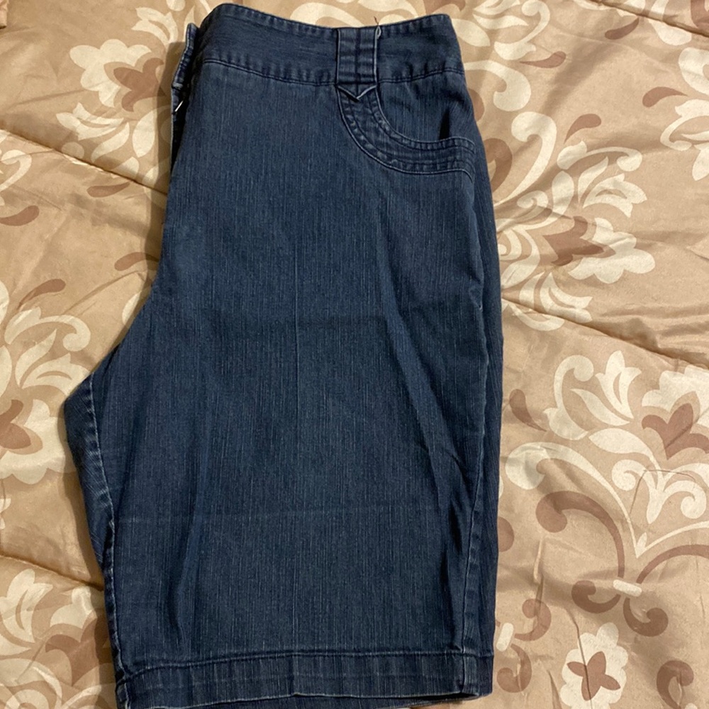 Cato’s Bermudas